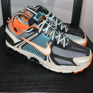 Nike Air Zoom Vomero 5 Blue Orange Womens US Size 10.5/ 9 Men’s